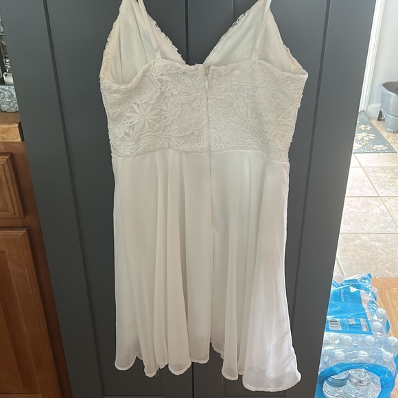 Lulus dress - Picture 2 of 4